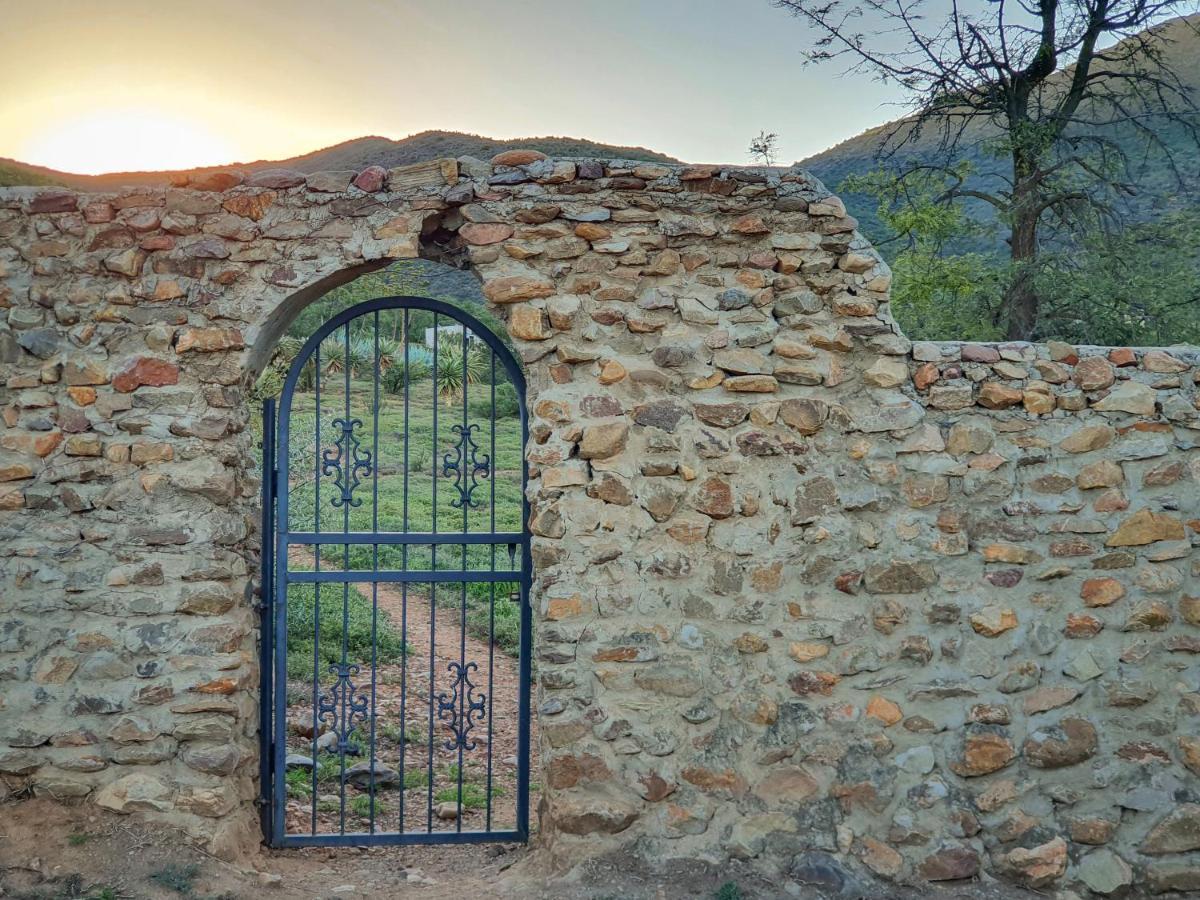 Berluda Farmhouse And Cottages Оудсхорн Екстериор снимка